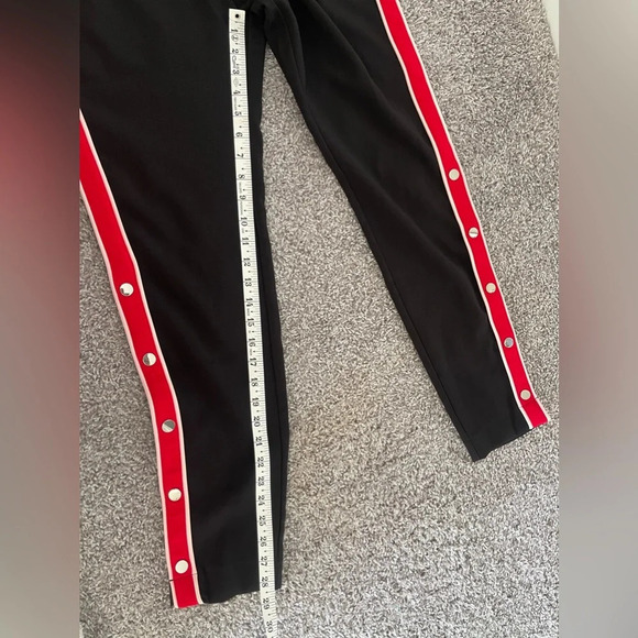 Lovers + Friends | Black on Track Snap Buttoned Legging Size Large - Picture 5 of 6